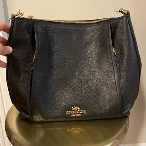 COACH Black Leather Shoulder Bag/Crossbody Bag - large